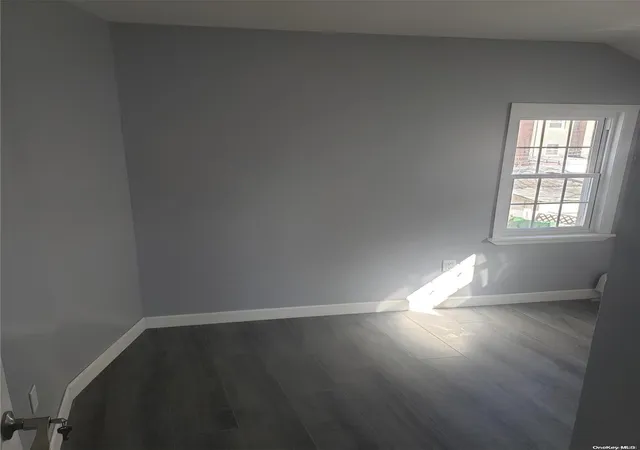 15th image of 129 13 135th Pl, South Ozone Park, NY 11420 | MLS# L3512295