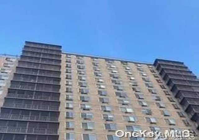 3rd image of 118-18 Union Turnpike #7-D, New York, NY 11415 | MLS# L3514000