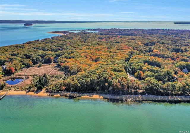 Photo 3 of Sale Pending at 11535 N Bayview Rd, Southold, NY 11971 | MLS# L3514107 | Listing updated on 2026-05-22