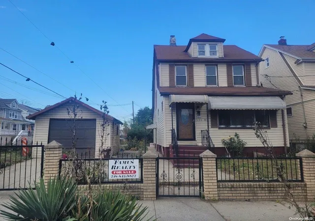 1st image of 131 03 107th Ave, South Richmond Hill, NY 11419 | MLS# L3515062