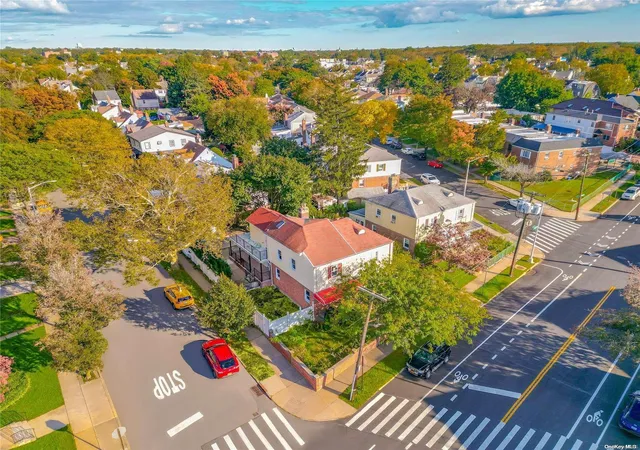 24th image of 87 01 Commonwealth Blvd, Bellerose Terrace, NY 11426 | MLS# L3516516
