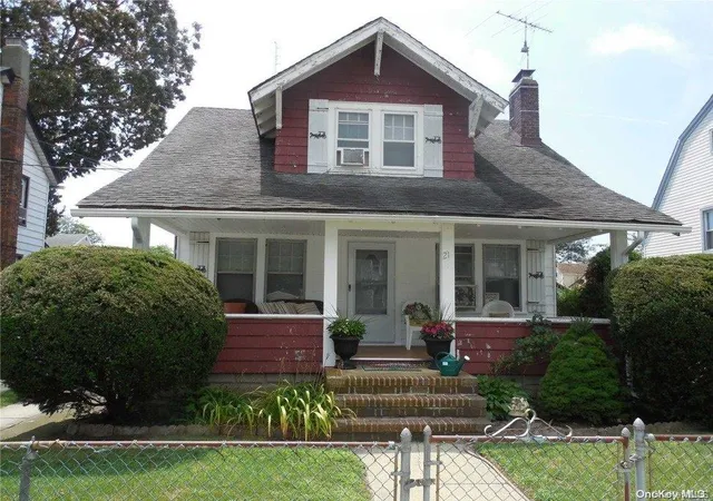 1st image of 21 Stillwell Pl, Freeport, NY 11520 | MLS# L3516763