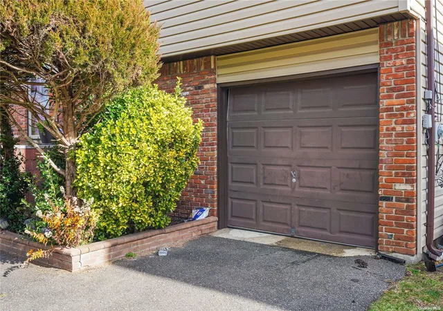 12th image of 400 North Columbus A, Hempstead, NY 11520 | MLS# L3523419