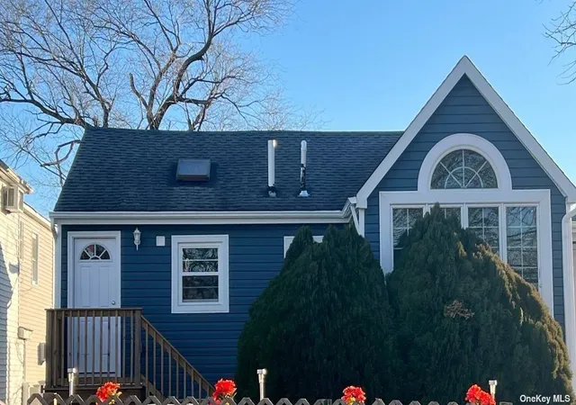 1st image of 102 10a 160th Ave, New York, NY 11414 | MLS# L3523910