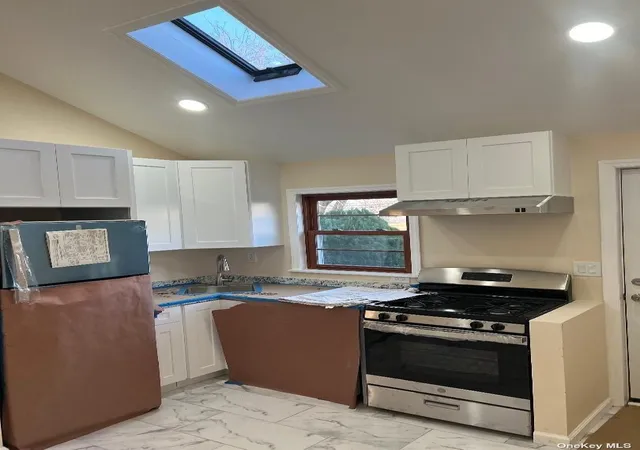 3rd image of 102-10A 160Th Ave, New York, NY 11414 | MLS# L3523910