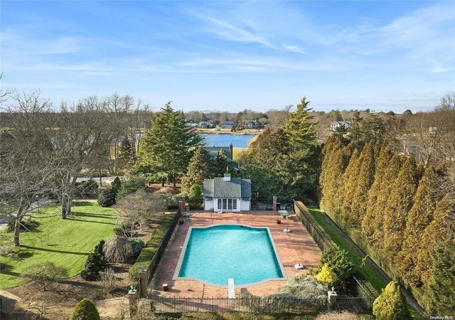 5th image of 104 Union Ave, Center Moriches, NY 11934 | MLS# L3526074