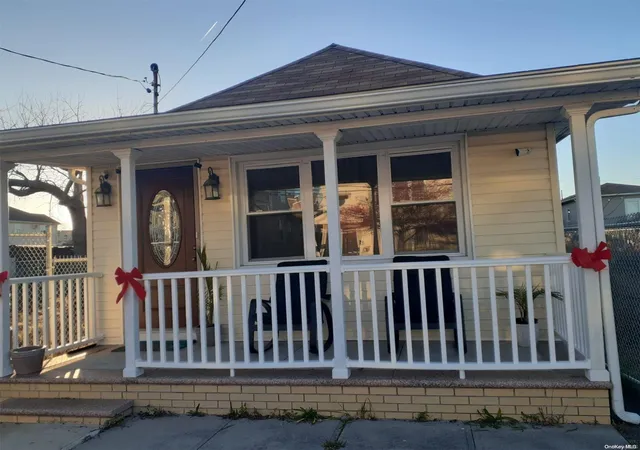 1st image of 441 Beach 45 St, Far Rockaway, NY 11691 | MLS# L3526396