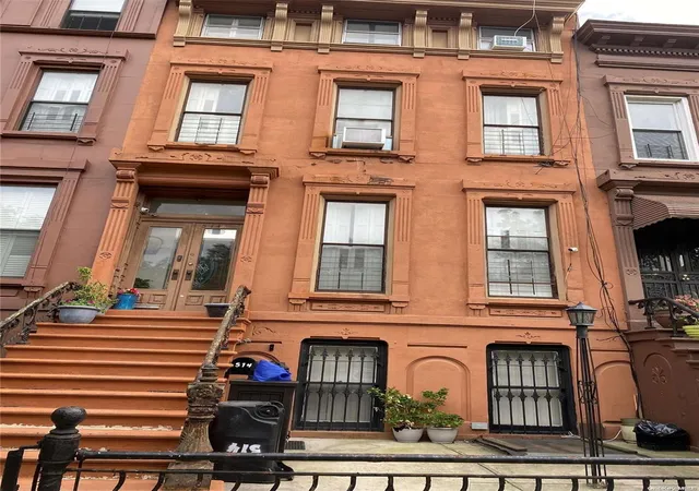 Photo 1 of Sale Pending at 514 Monroe St, Brooklyn, NY 11221 | MLS# L3529602 | Listing updated on 2024-12-04