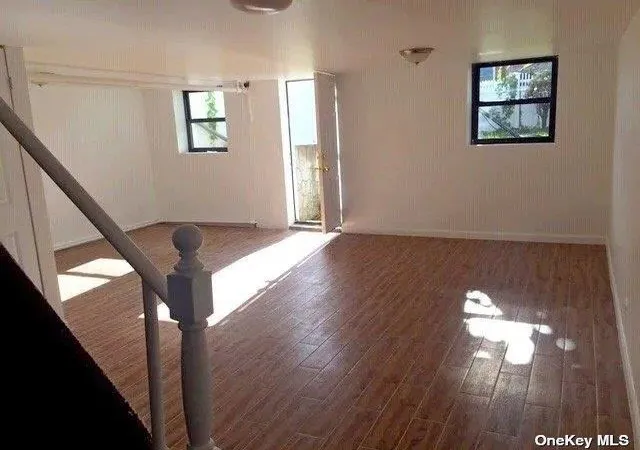 Photo 3 of Single family home for sale at 68 12 60th Rd, New York, NY 11378 | MLS# L3533273 | Listing updated on 2026-08-29