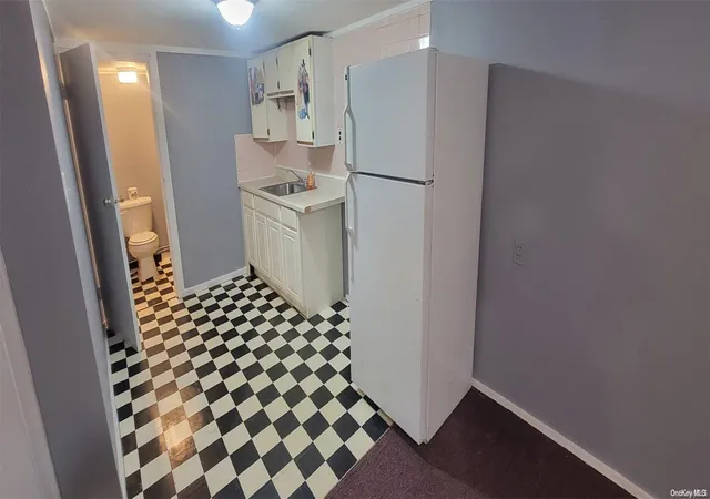 Photo 4 of Sale Pending at 87-20 124Th St, Richmond Hill, NY 11418 | MLS# L3536515 | Listing updated on 2024-12-04