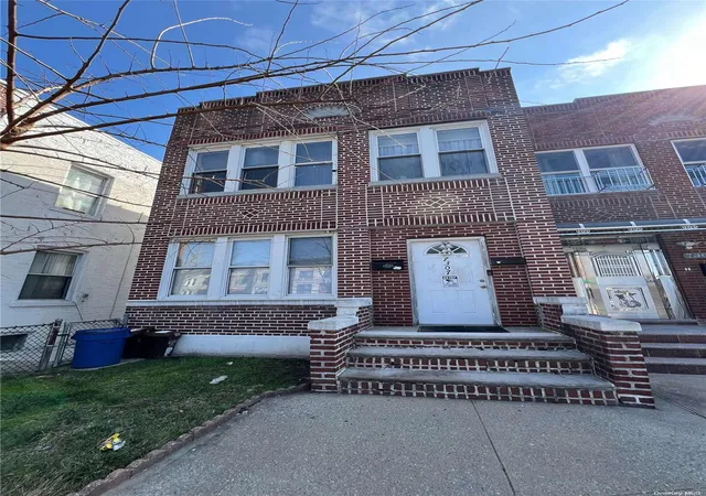 Photo 3 of Sale Pending at 7307 6th Ave, Brooklyn, NY 11209 | MLS# L3537847 | Listing updated on 2024-12-04