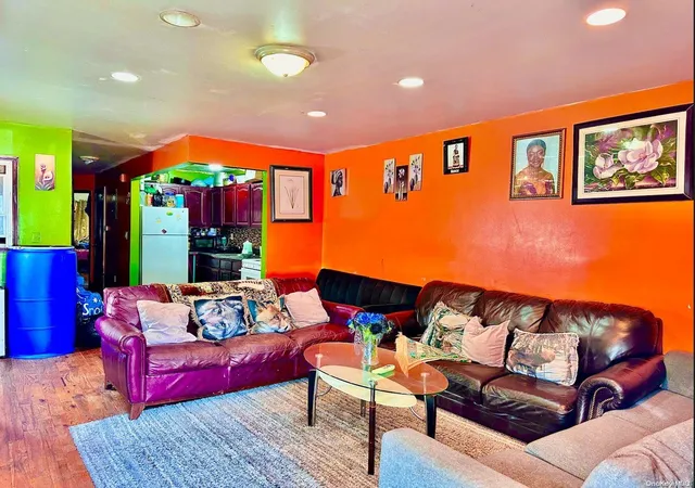 Photo 2 of Sale Pending at 12 Columbus Pl, Brooklyn, NY 11233 | MLS# L3538448 | Listing updated on 2024-12-04