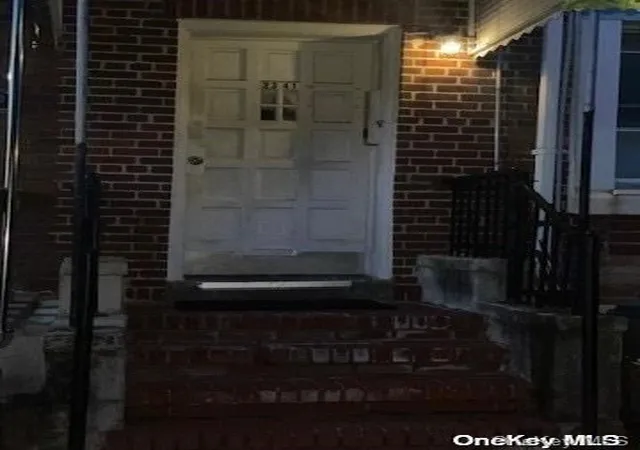 Photo 3 of Sale Pending at 23 41 33rd Ave, Astoria, NY 11106 | MLS# L3543857 | Listing updated on 2024-12-04