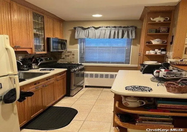 4th image of 15023 89Th St #8, Howard Beach, NY 11414 | MLS# L3544170