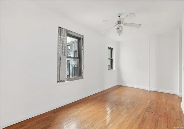 3rd image of 21-57 33Rd Street #4D, Astoria, NY 11105 | MLS# L3544172