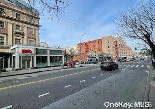 5th image of 89-15 Parsons Blvd #11P, Jamaica, NY 11432 | MLS# L3544553