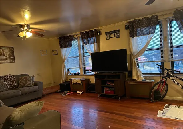 Photo 3 of Sale Pending at 56 31 Metropolitan Ave, Ridgewood, NY 11385 | MLS# L3544951 | Listing updated on 2024-12-03