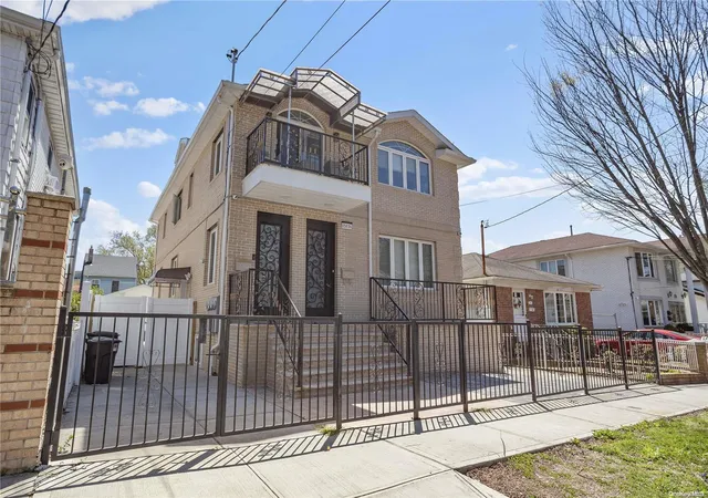Photo 1 of Sale Pending at 158 36 77th Rd, Fresh Meadows, NY 11366 | MLS# L3547219 | Listing updated on 2024-12-04