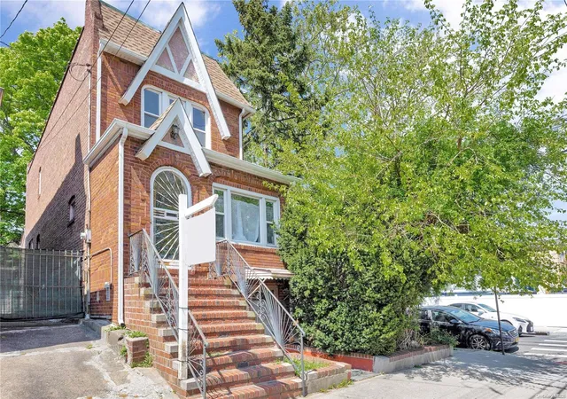 Photo 1 of Sale Pending at 115 17 Linden Blvd, South Ozone Park, NY 11420 | MLS# L3548957 | Listing updated on 2024-12-03