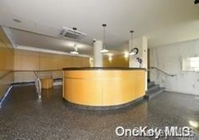 5th image of 61-15 98 Street #8K, Rego Park, NY 11374 | MLS# L3550677