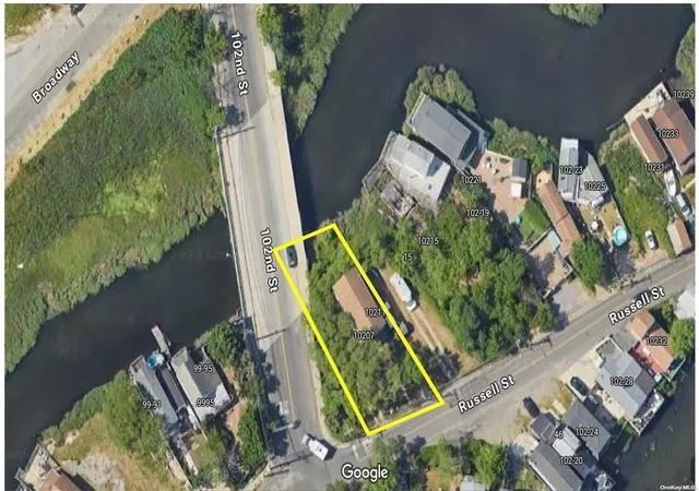 1st image of 102 07 Russell St, New York, NY 11414 | MLS# L3551885