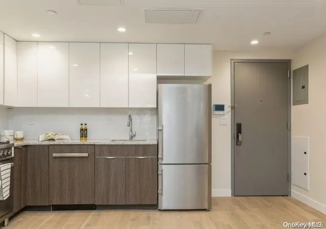 3rd image of 153-53 77Th Ave #3E, Flushing, NY 11367 | MLS# L3553293