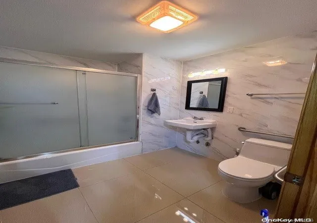 2nd image of 64-26 Queens Blvd, New York, NY 11377