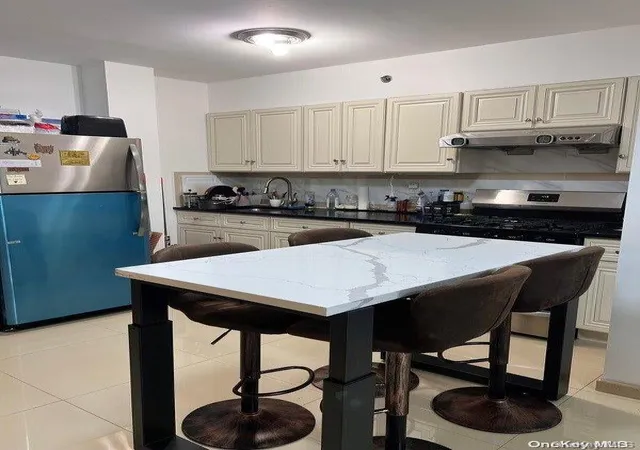 5th image of 64-26 Queens Blvd, New York, NY 11377