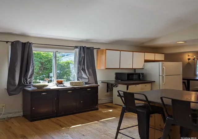 4th image of 9 Hamilton Ave, North Babylon, NY 11703 | MLS# L3553649