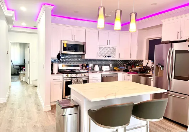 Photo 3 of Sale Pending at 63 16 Forest Ave #1B, Ridgewood, NY 11385 | MLS# L3556118 | Listing updated on 2024-12-05