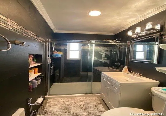 14th image of 149 Smith St #E-22, Hempstead, NY 11520 | MLS# L3557803