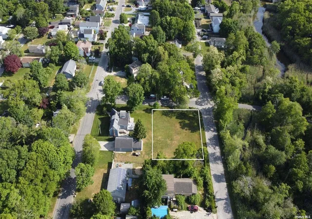 5th image of 105 Maywood Rd, Mastic Beach, NY 11951 | MLS# L3558358