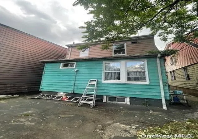 Photo 2 of Sale Pending at 26 17 93rd St, East Elmhurst, NY 11369 | MLS# L3559154 | Listing updated on 2024-12-04