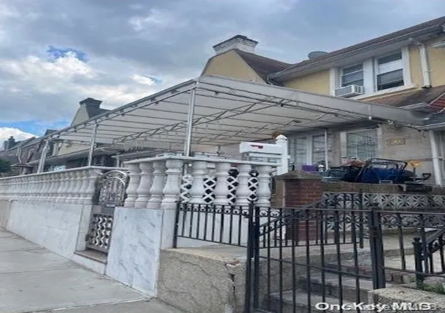 Photo 2 of Sale Pending at 30 50 86th St, East Elmhurst, NY 11369 | MLS# L3559161 | Listing updated on 2024-12-03