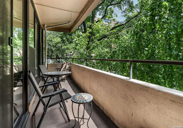 2nd image of 162-20 9Th Ave, Whitestone, NY 11357