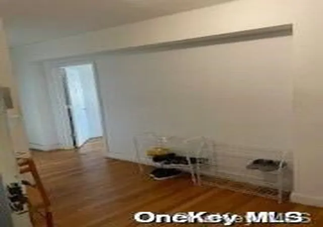 2nd image of 63 45 Saunders St #5G, Rego Park, NY 11374 | MLS# L3563192