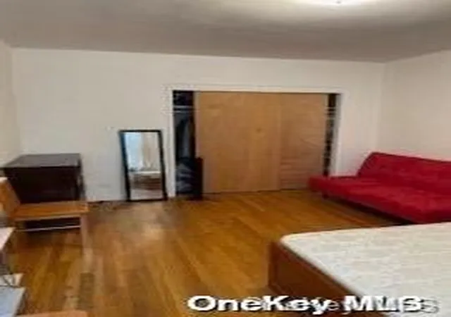 4th image of 63-45 Saunders St #5G, Rego Park, NY 11374 | MLS# L3563192