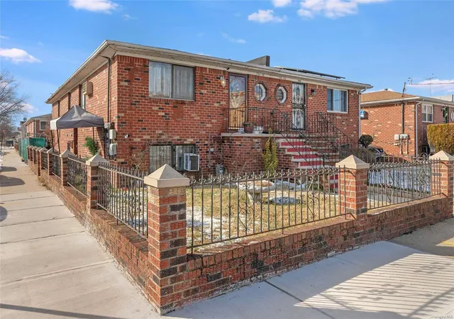 Multi family home for sale at 134-58 161St St, Jamaica, NY 11434 | MLS# L3564512
