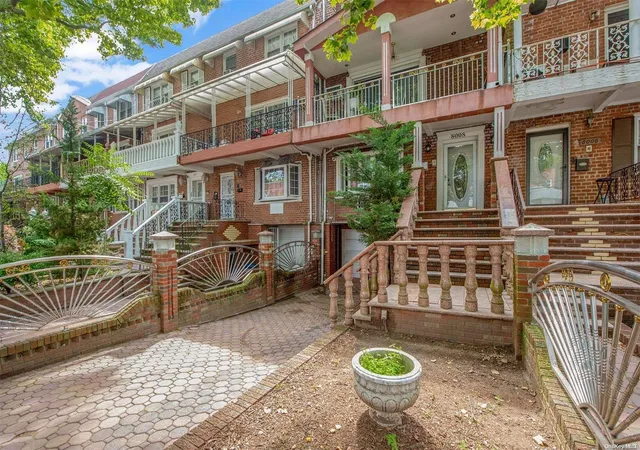 Photo 2 of Sale Pending at 8008 Avenue J, New York, NY 11236 | MLS# L3568042 | Listing updated on 2025-01-25