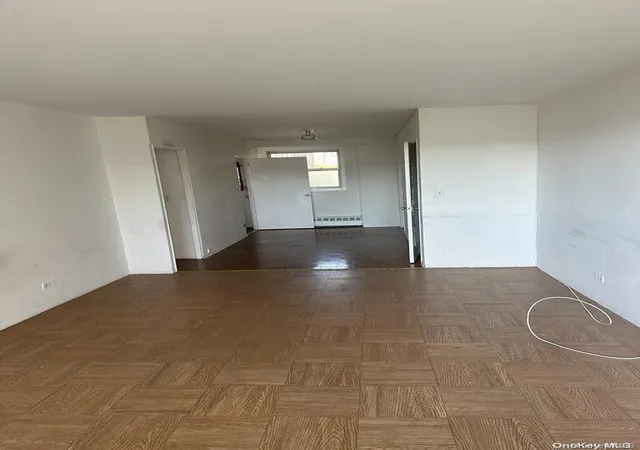 2nd image of 97 10 62 Dr #4M, Rego Park, NY 11374 | MLS# L3569594