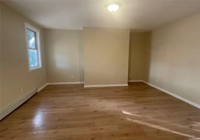 Photo 4 of Sale Pending at 142 Henry St, Hempstead, NY 11550 | MLS# L3571018 | Listing updated on 2024-12-12