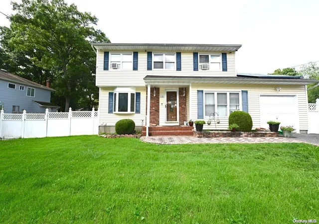 1st image of 1150 Connetquot Ave, Central Islip, NY 11722 | MLS# L3571479