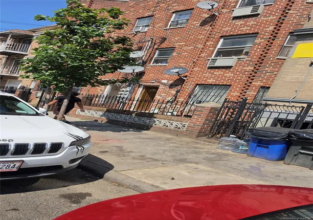 23rd image of 1388 Bristow St, New York, NY 10459 | MLS# H5126379