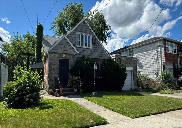 House for sale at 150-24 117th Street, South Ozone Park, NY 11420 | MLS# L3575814 | Listing updated on 2024-11-22