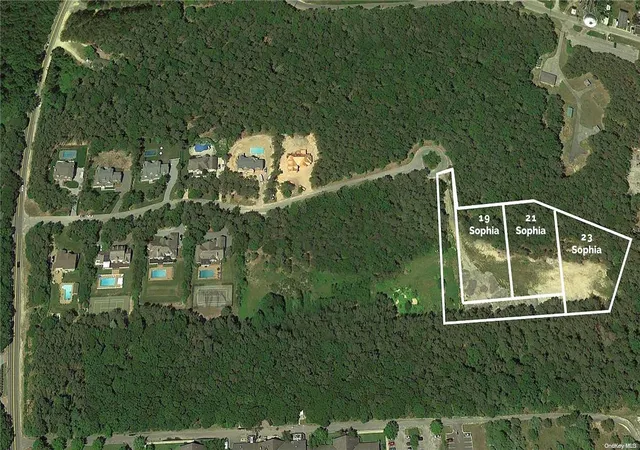 1st image of 19 Sophia Ct, Westhampton, NY 11977 | MLS# L3576042