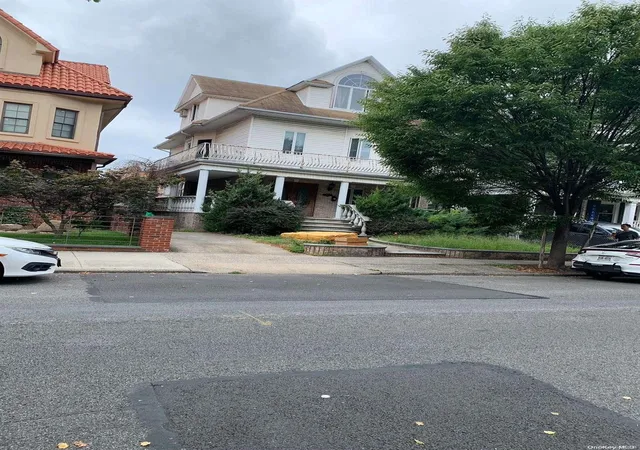Photo 1 of Sale Pending at 1528 76th St, Brooklyn, NY 11228 | MLS# L3576468 | Listing updated on 2025-07-25