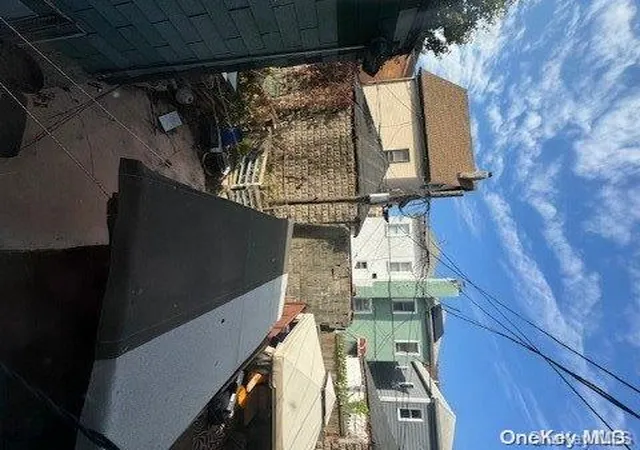 Listing Photo 4 - Condo for sale in building located at 82 Lott St, Brooklyn, NY 11226
