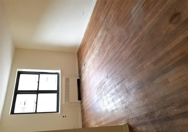 3rd image of 32-20 92 St #D507, East Elmhurst, NY 11369 | MLS# L3577521