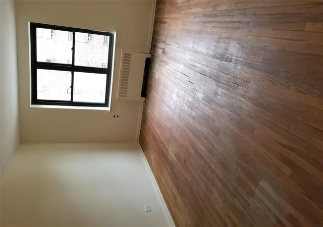 4th image of 32-20 92 St #D507, East Elmhurst, NY 11369 | MLS# L3577521