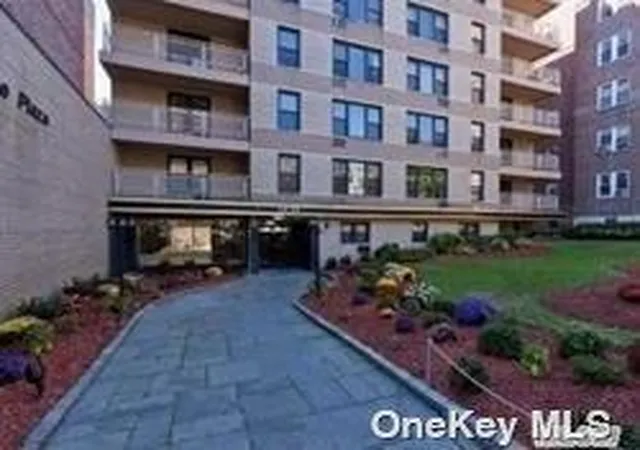 1st image of 65 50 Wetherole St #2D, Rego Park, NY 11374 | MLS# L3578419
